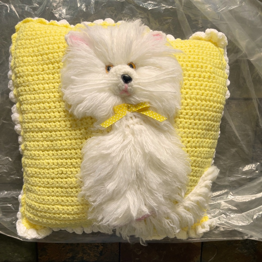 Hand Knit Kitty Pillow